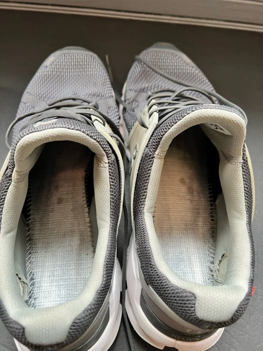 On Running Cloudswift Running Shoe, Sand/Grey Men’s Size 13